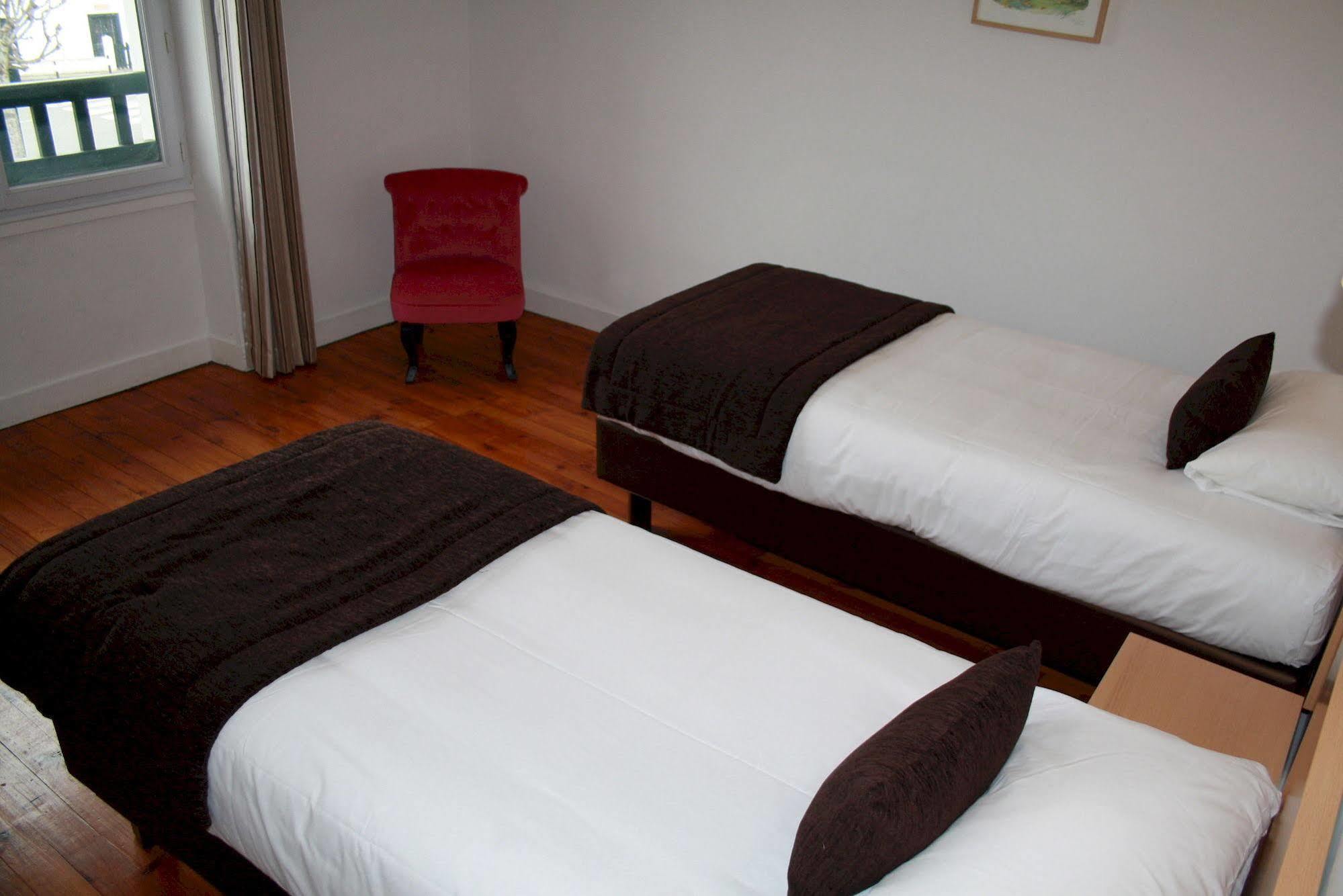Hotel De La Rhune อัสแก็ง ภายนอก รูปภาพ